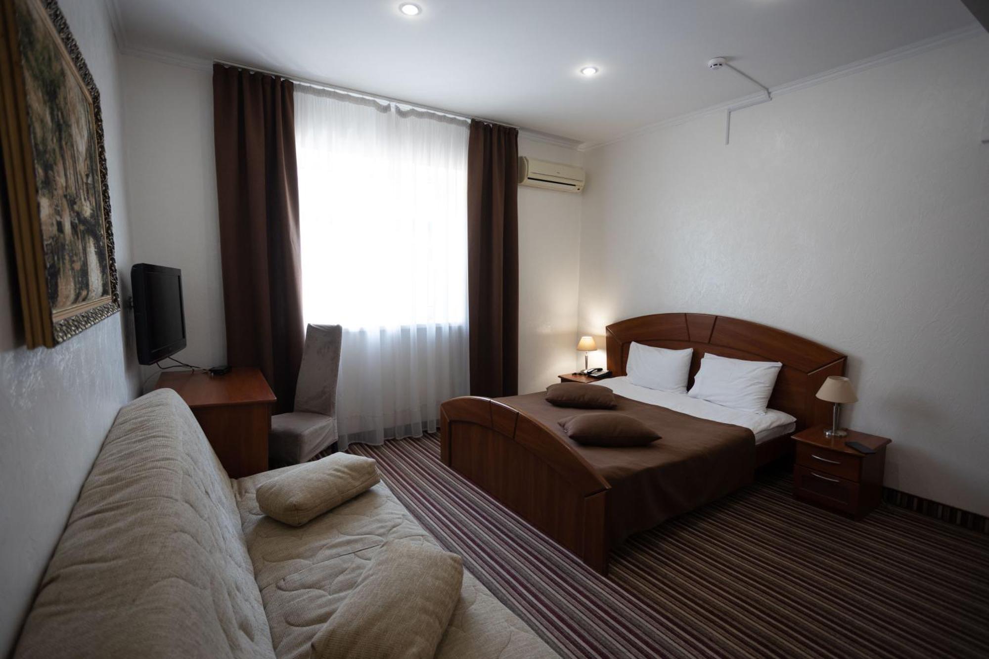 Hotel Kopa - Zhovkva Εξωτερικό φωτογραφία