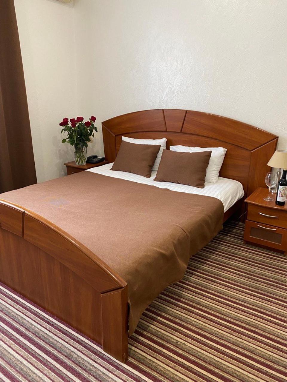 Hotel Kopa - Zhovkva Εξωτερικό φωτογραφία