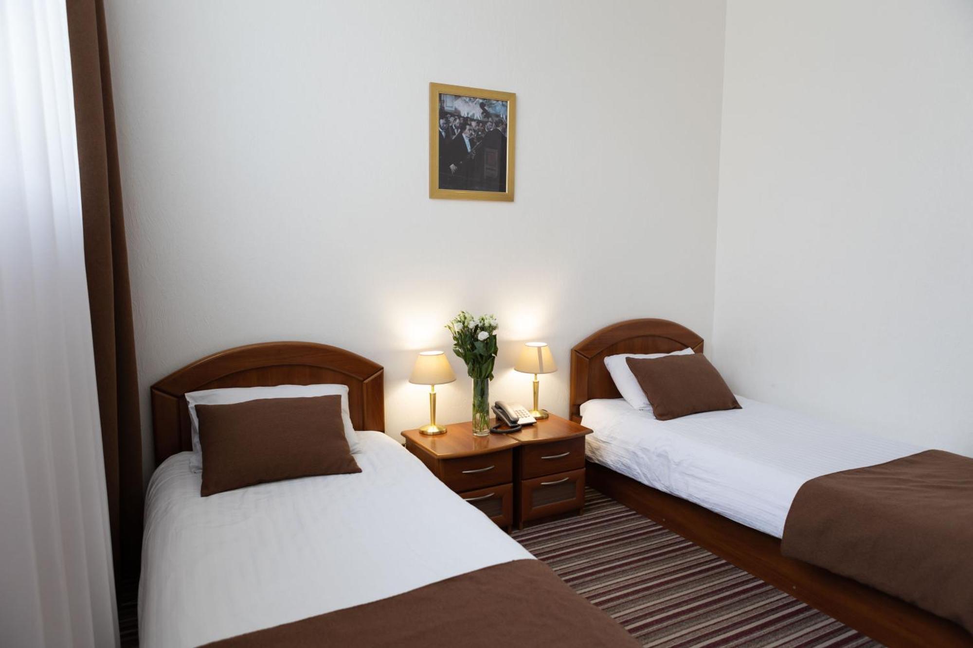 Hotel Kopa - Zhovkva Εξωτερικό φωτογραφία