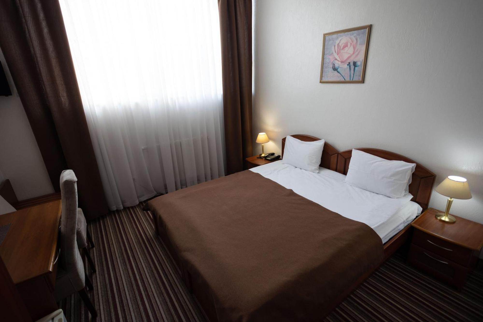 Hotel Kopa - Zhovkva Εξωτερικό φωτογραφία